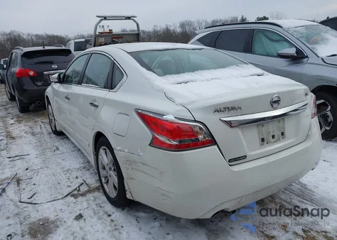 2015 Nissan Altima 2.5 Sl z USA, uszkodzony, nr VIN 1N4AL3AP0FC230434